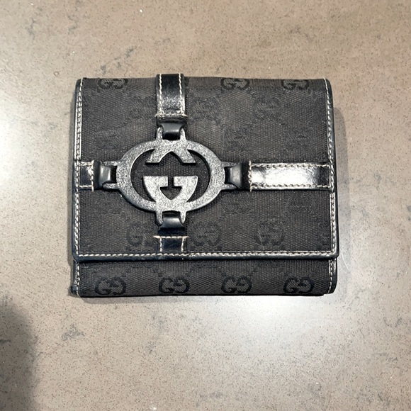 Gucci Wallet - Picture 1 of 5
